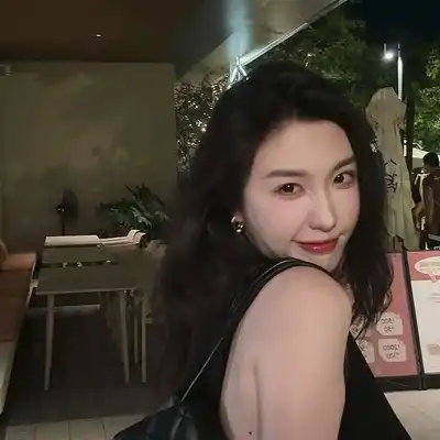 周亮